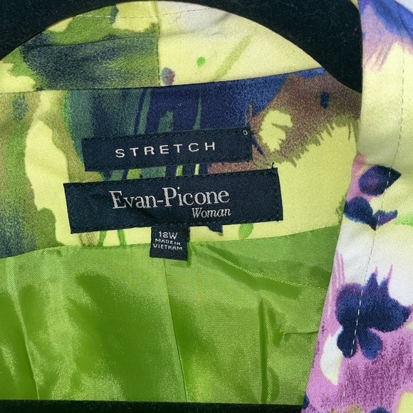 Evan-Picone Woman Green Blazer-18W - Picture 8 of 9
